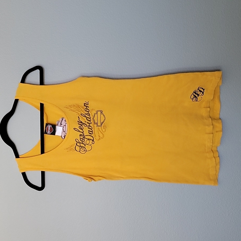 Harley Davidson Biker Embroidered Wings Vibrant Yellow Ribbed Tank Large